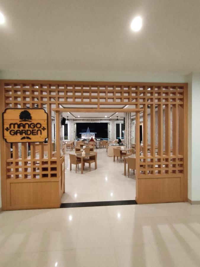 Naka Hotel Kupang Kupang  Kültér fotó