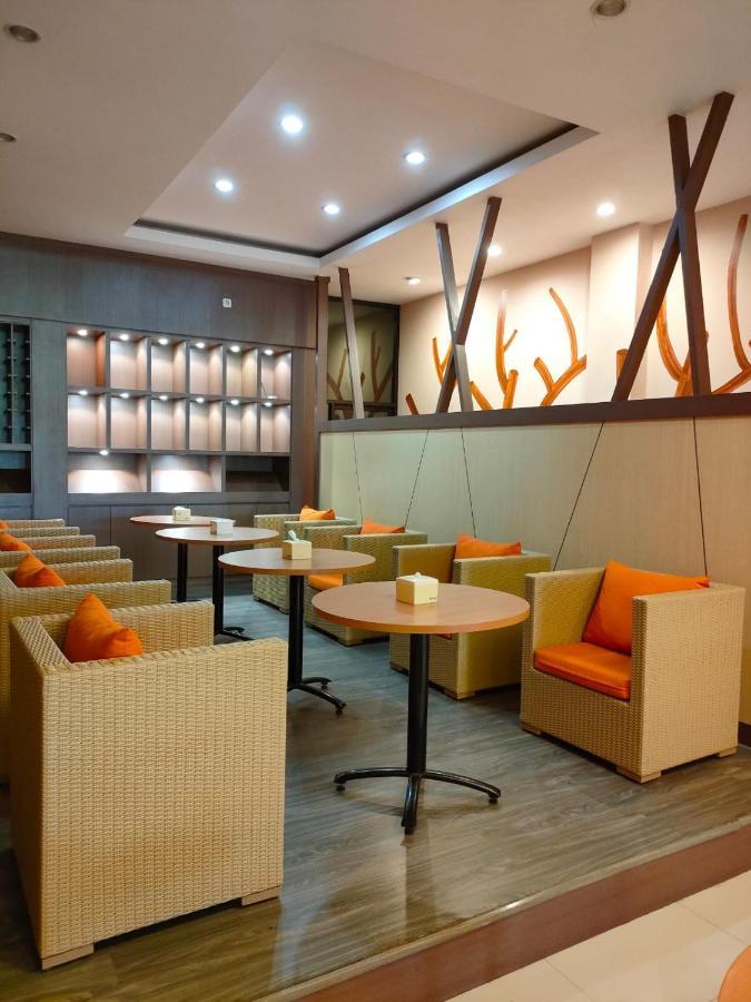 Naka Hotel Kupang Kupang  Kültér fotó