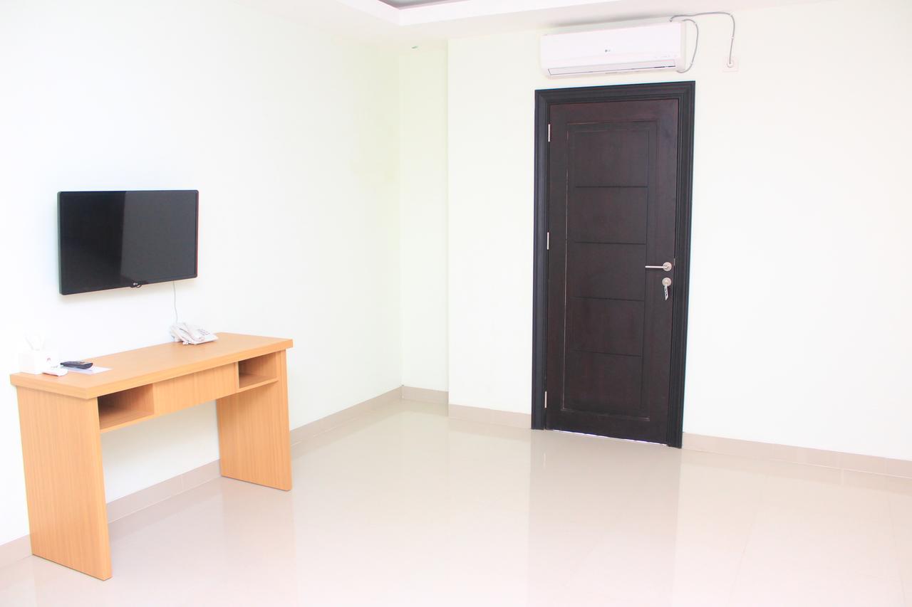 Naka Hotel Kupang Kupang  Kültér fotó