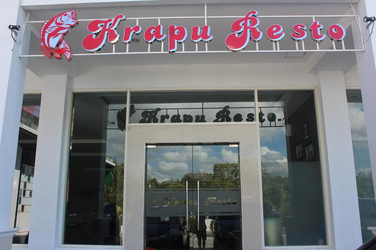 Naka Hotel Kupang Kupang  Kültér fotó